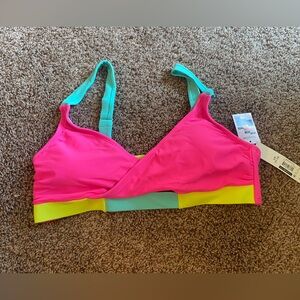 Large NWT hot pink bikini top
